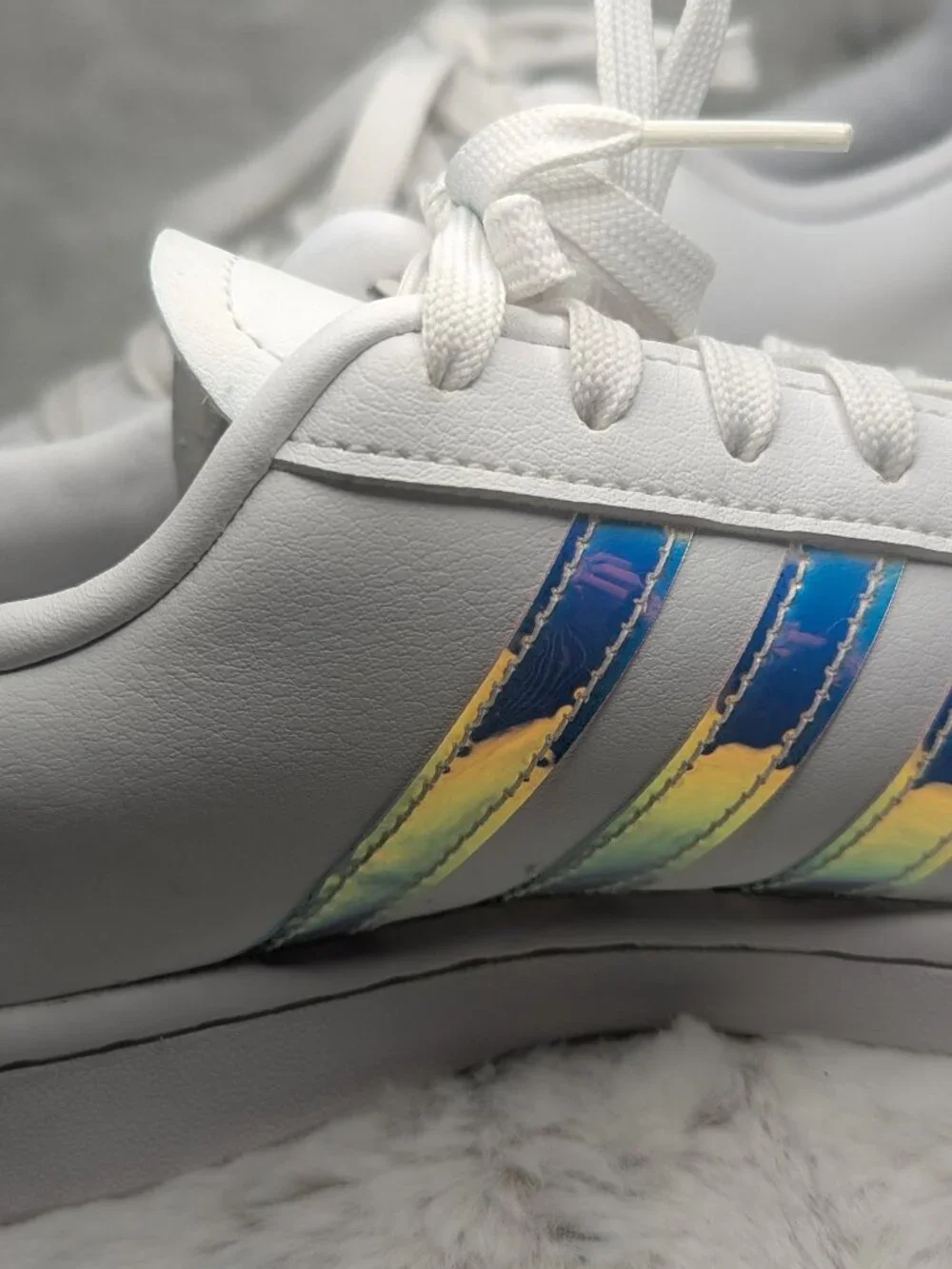 Adidas Grand Court Women's Size 8 White Holographic Iridescent Sneakers EUC